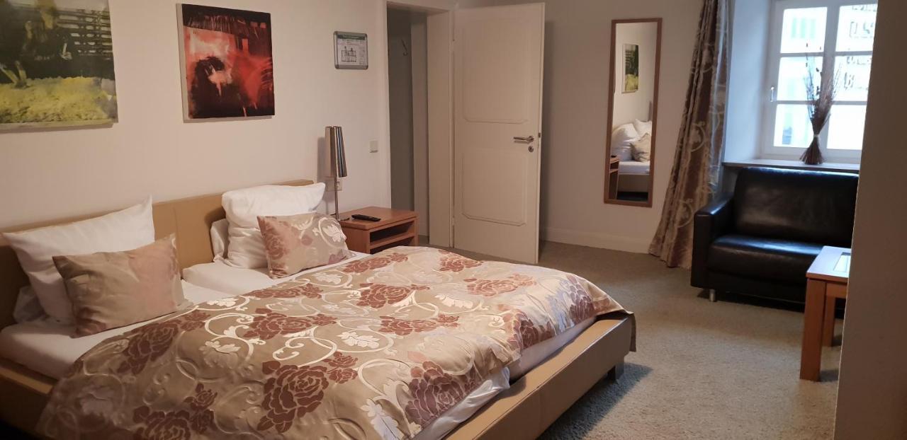 Zum Simonbraeu Hotel Bitburg Eksteriør billede