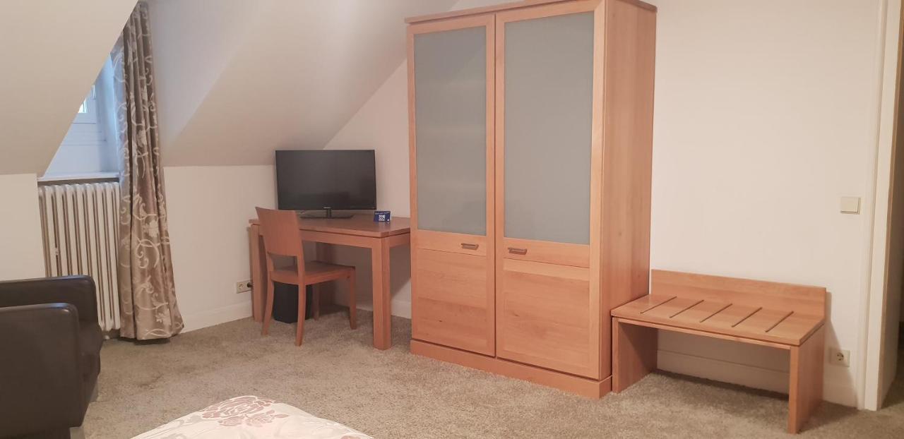 Zum Simonbraeu Hotel Bitburg Eksteriør billede
