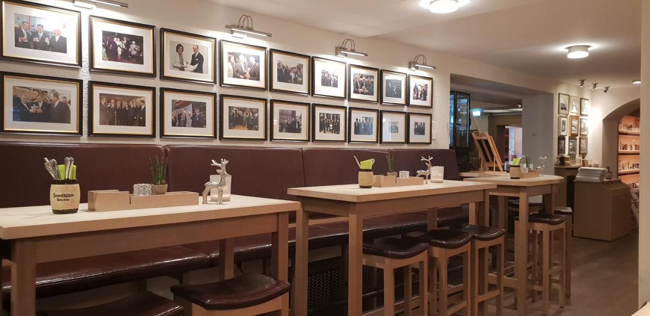 Zum Simonbraeu Hotel Bitburg Eksteriør billede