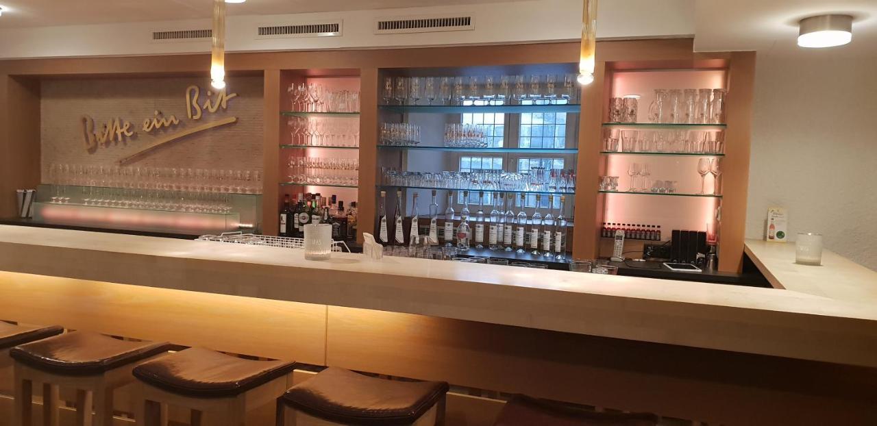 Zum Simonbraeu Hotel Bitburg Eksteriør billede